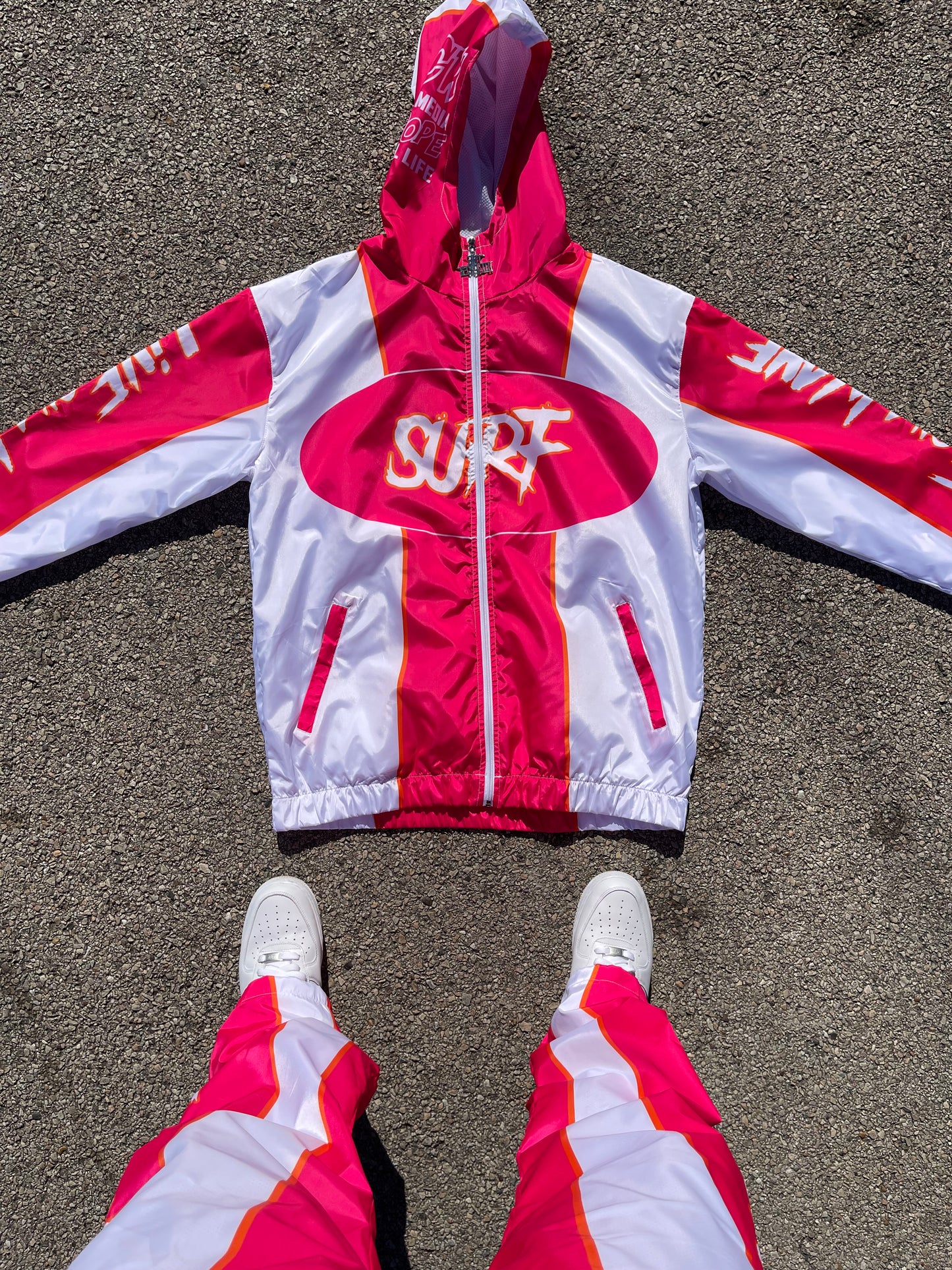 #New Tropical Pink Retro WB Set