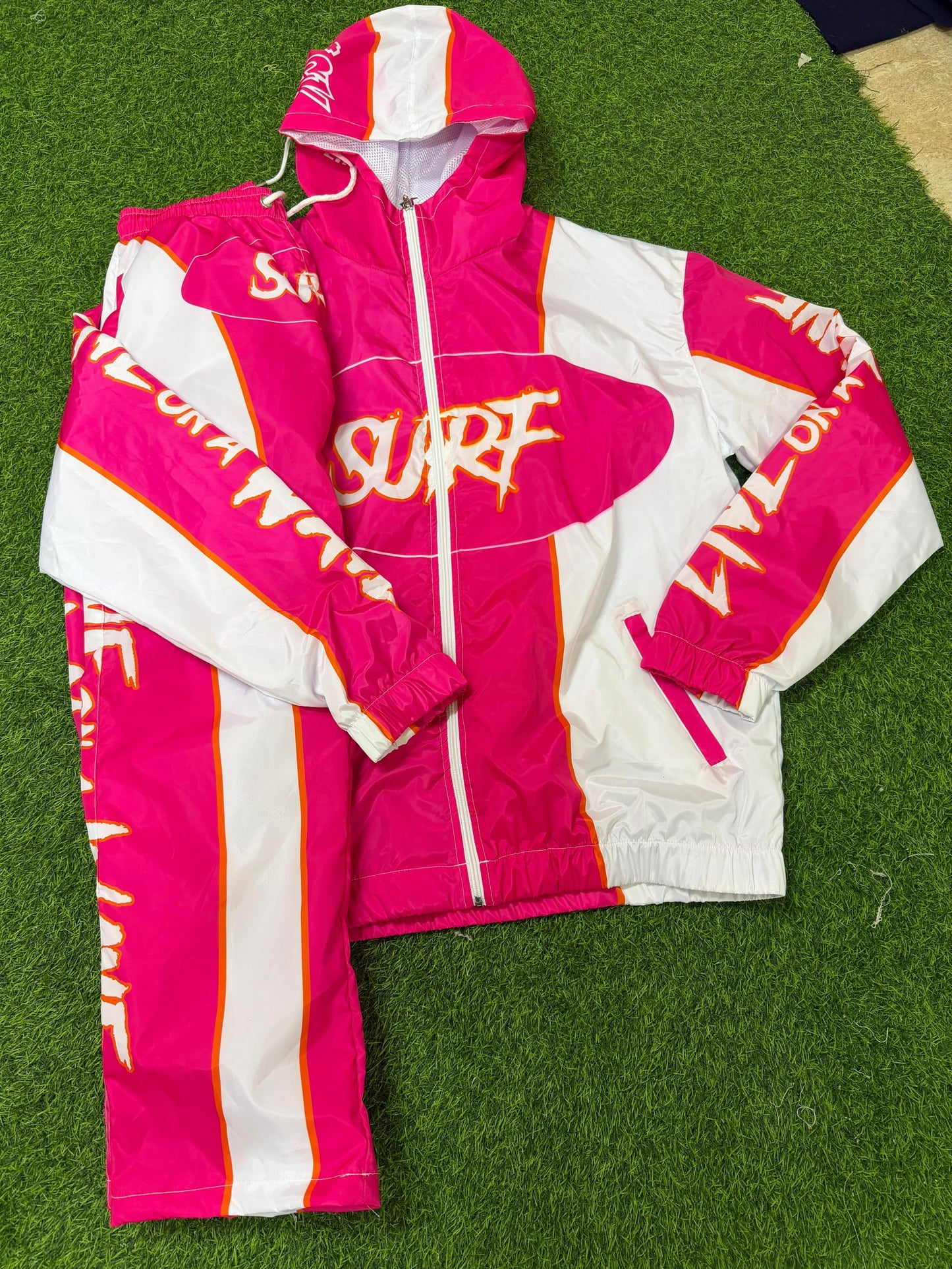 #New Tropical Pink Retro WB Set